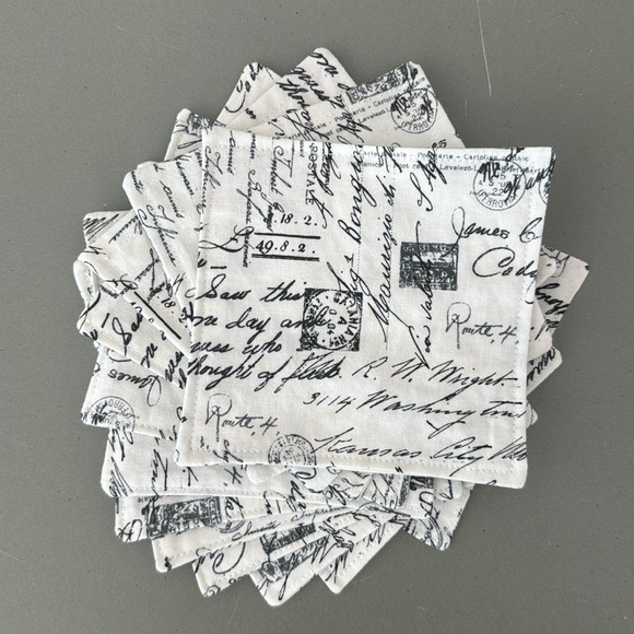 🍸 NWT Fabric Cocktail Napkin Set 🍸 - Picture 4 of 5